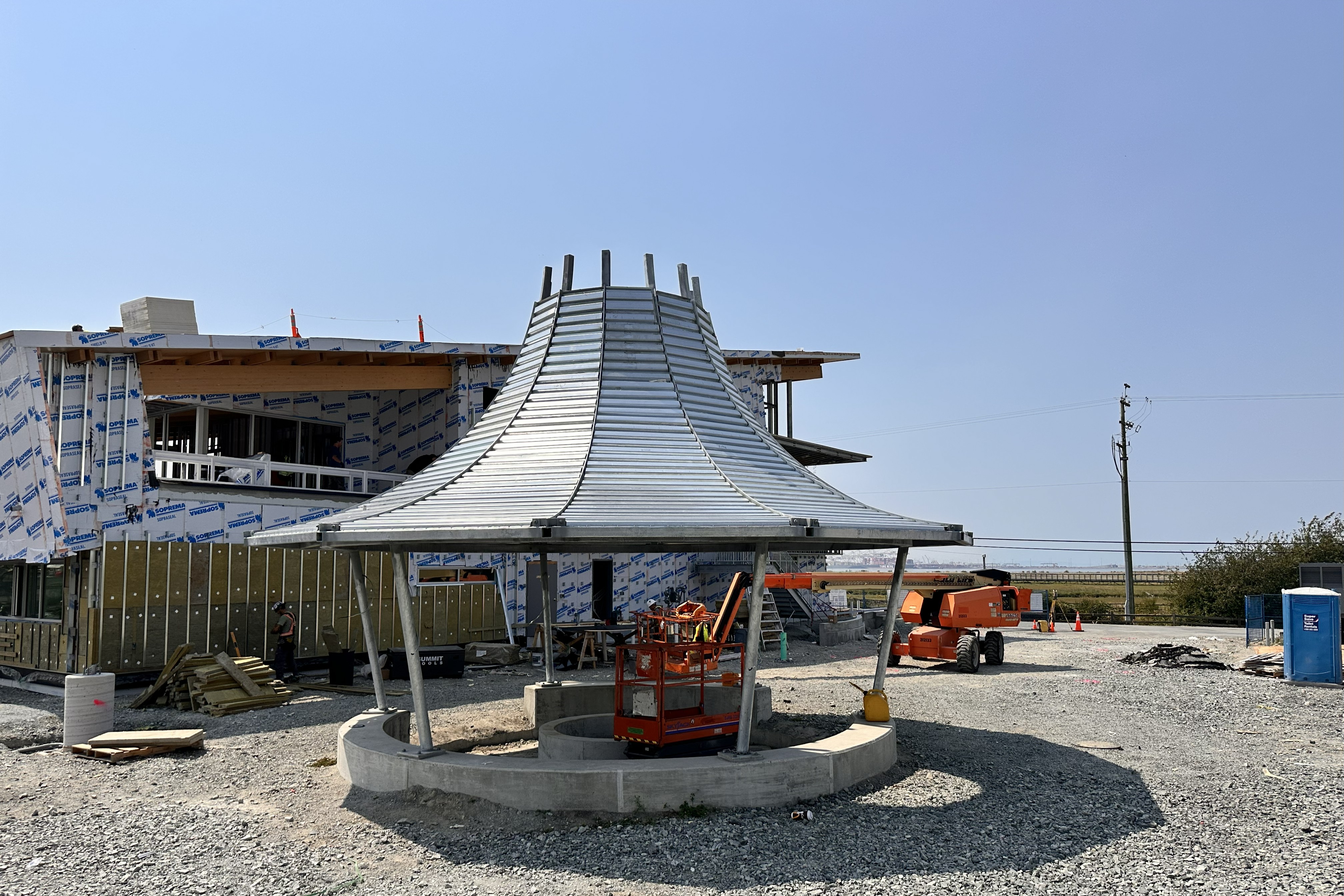 Tsawwassen Project - Steel Deck Installation